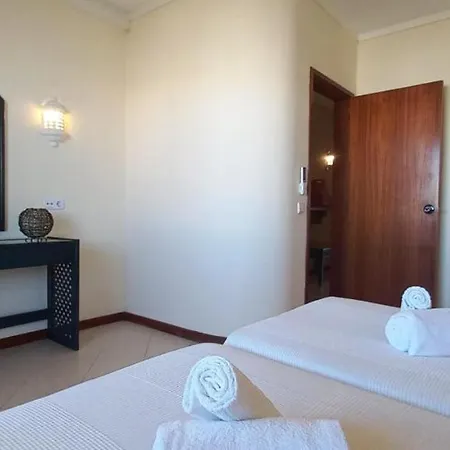 Bela Vista Tennis Club, Free Wifi - By Algarkasa 公寓