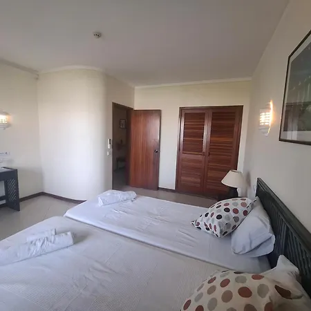 Bela Vista Tennis Club, Free Wifi - By Algarkasa Appartement